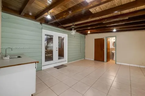 2851 NW 106th Street Miami FL 33147