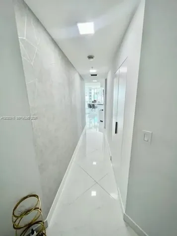 79 SW 12th Street Miami FL 33130