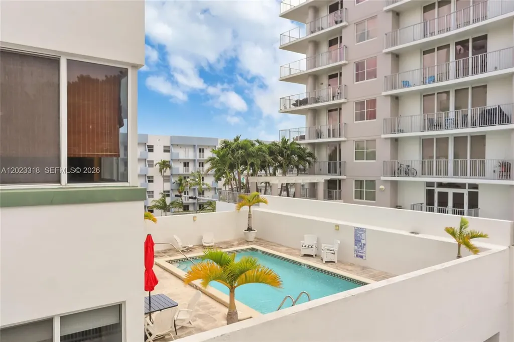 2550 SW 27th Avenue Miami FL 33133