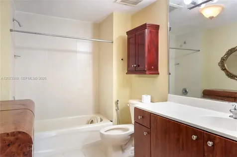 2550 SW 27th Avenue Miami FL 33133