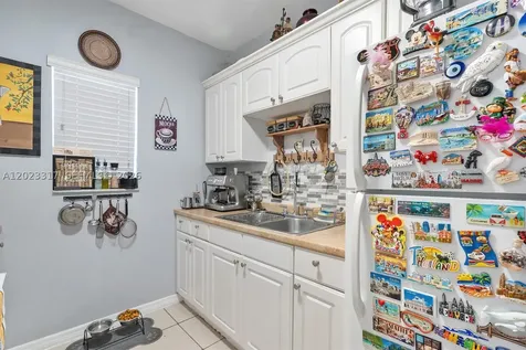 399 NW 72nd Avenue Miami FL 33126