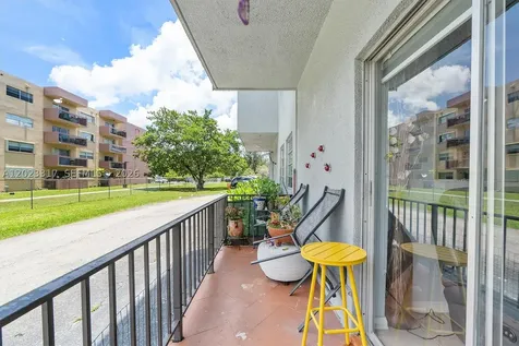 399 NW 72nd Avenue Miami FL 33126