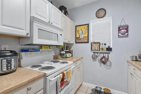 399 NW 72nd Avenue Miami FL 33126
