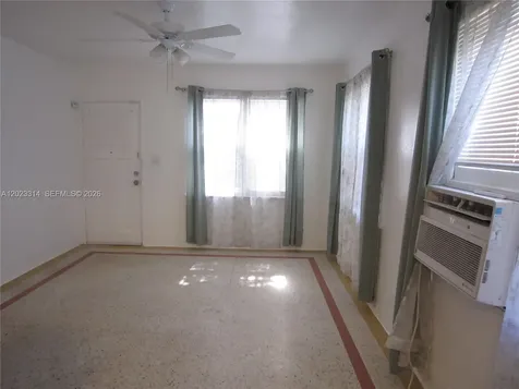522 N 19th Avenue Hollywood FL 33020