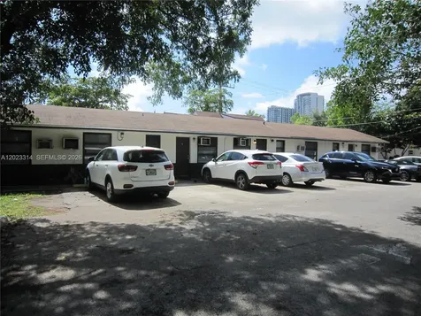 522 N 19th Avenue Hollywood FL 33020