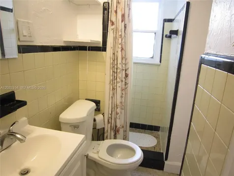 522 N 19th Avenue Hollywood FL 33020