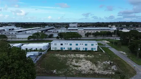 215 NW 3rd Avenue Florida City FL 33034