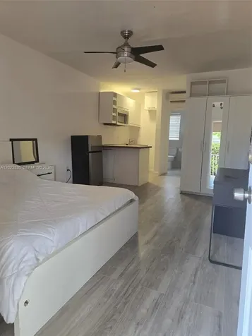 2155 Bay Drive Miami Beach FL 33141