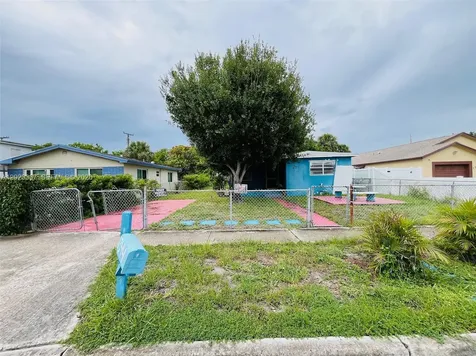 1344 W 10th Street Riviera Beach FL 33404