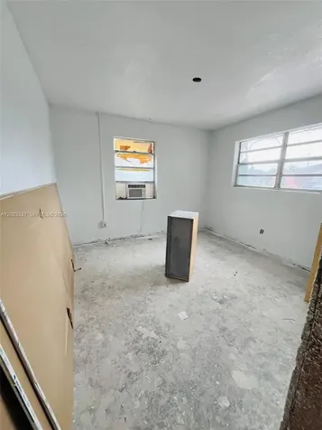 1344 W 10th Street Riviera Beach FL 33404