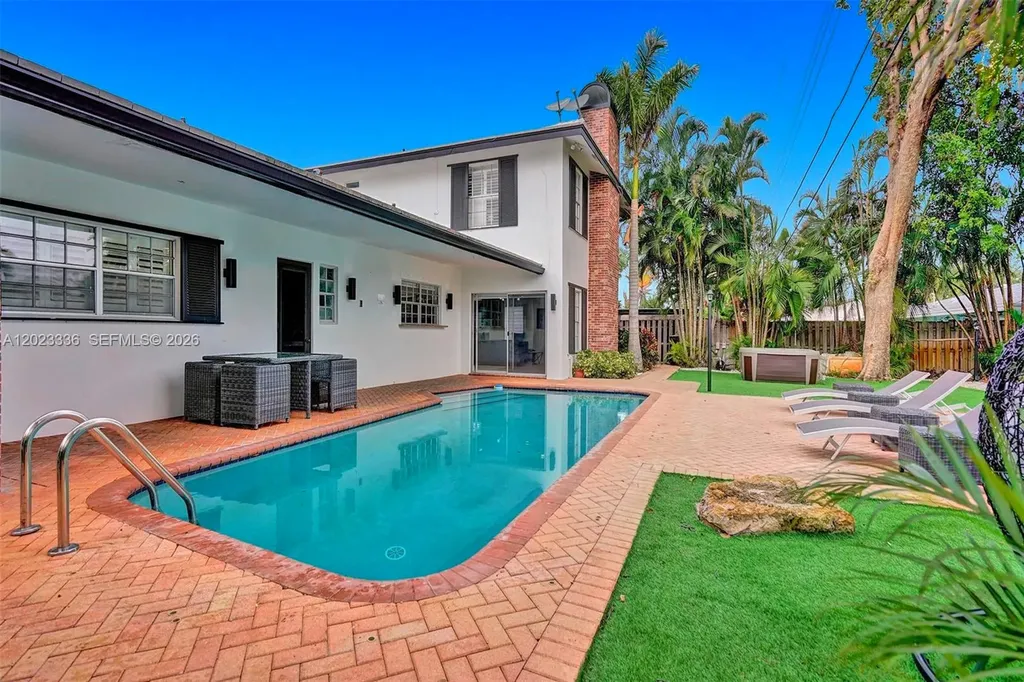 5440 NE 22nd Avenue Fort Lauderdale FL 33308