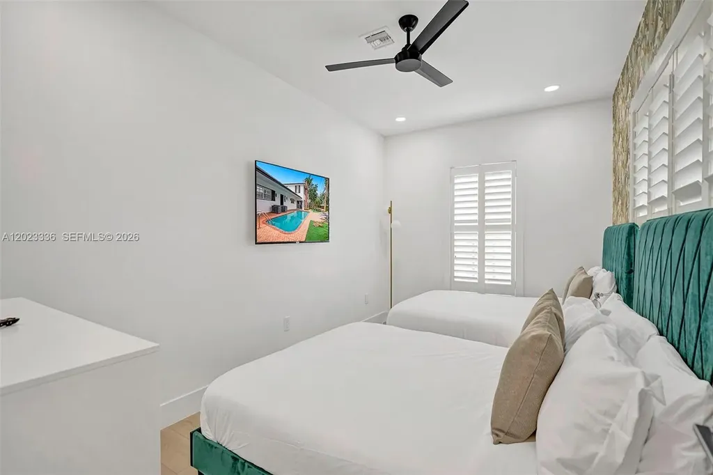 5440 NE 22nd Avenue Fort Lauderdale FL 33308