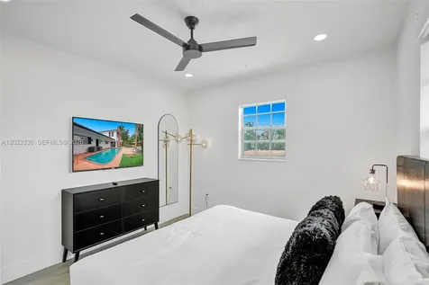 5440 NE 22nd Avenue Fort Lauderdale FL 33308