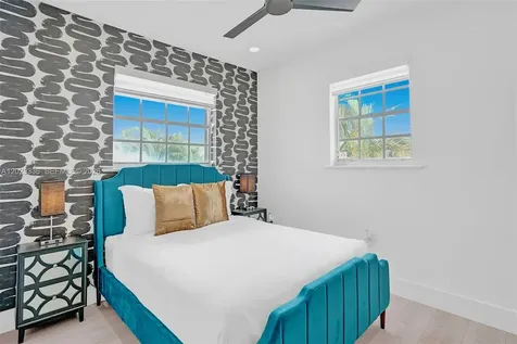 5440 NE 22nd Avenue Fort Lauderdale FL 33308
