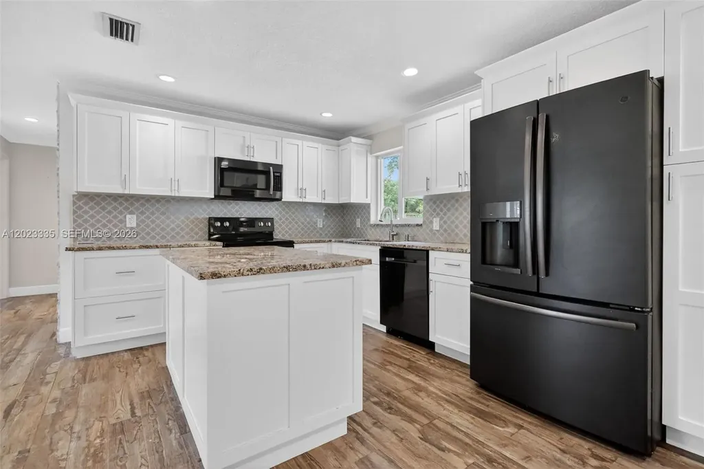 2030 N 57th Terrace Hollywood FL 33021