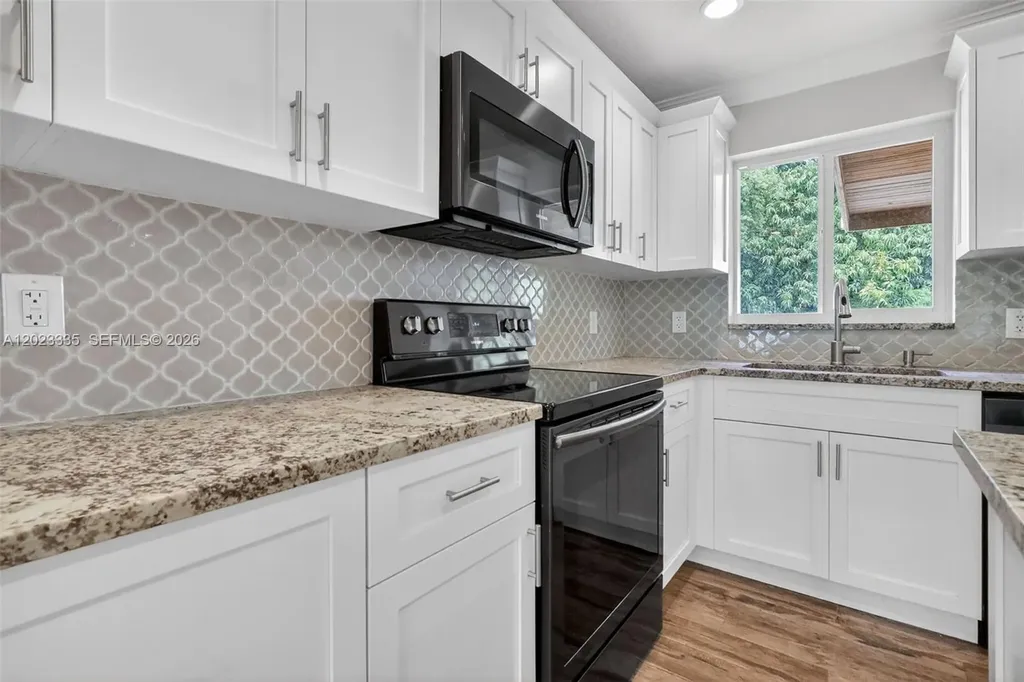 2030 N 57th Terrace Hollywood FL 33021