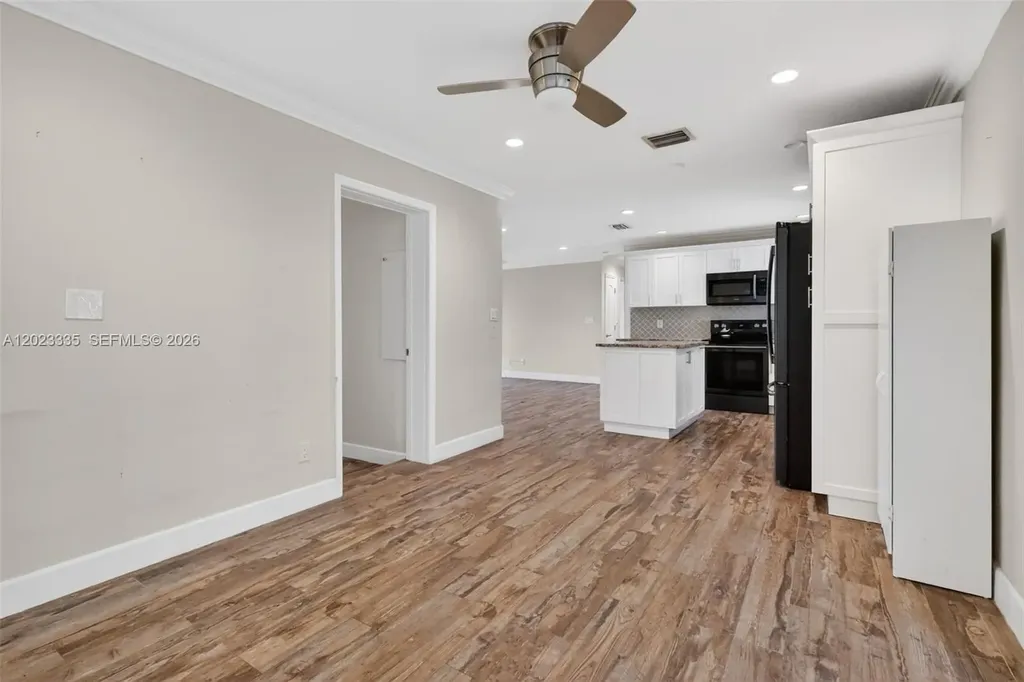 2030 N 57th Terrace Hollywood FL 33021