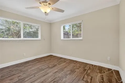 2030 N 57th Terrace Hollywood FL 33021