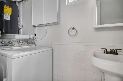 2030 N 57th Terrace Hollywood FL 33021