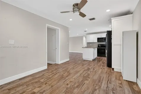 2030 N 57th Terrace Hollywood FL 33021