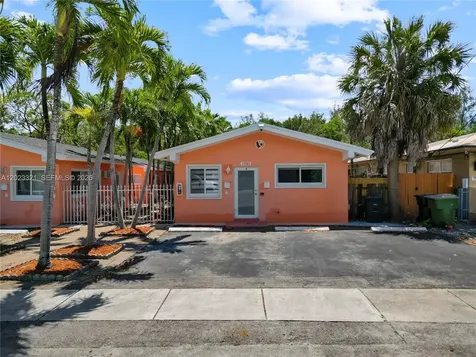 13185 Emerald Drive North Miami FL 33181