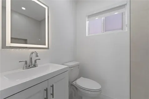 13185 Emerald Drive North Miami FL 33181
