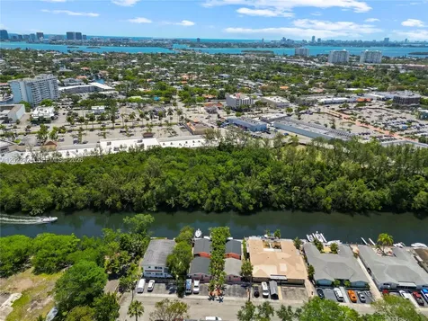 13185 Emerald Drive North Miami FL 33181