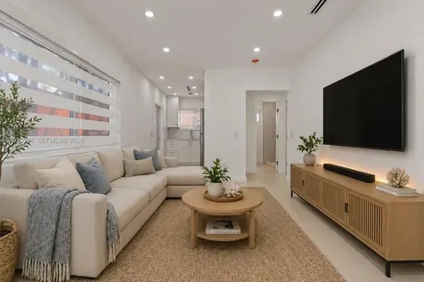 13185 Emerald Drive North Miami FL 33181
