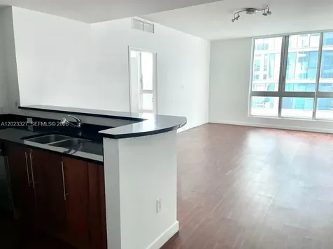 300 S Biscayne Boulevard Miami FL 33131