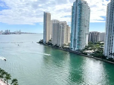 300 S Biscayne Boulevard Miami FL 33131