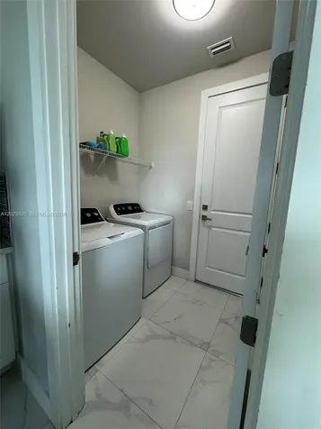 113 NW 38th Place Cape Coral FL 33993
