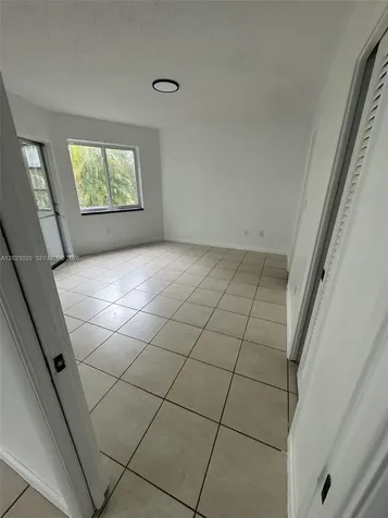 1643 NE Miami Gardens Drive Miami FL 33179