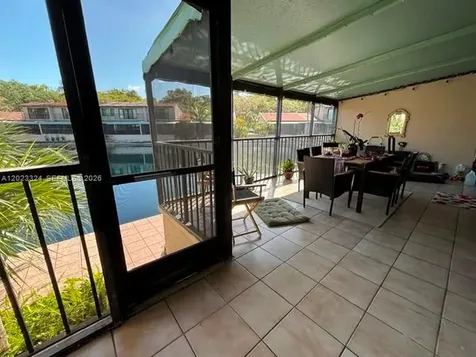 8304 Dundee Terrace Miami Lakes FL 33016