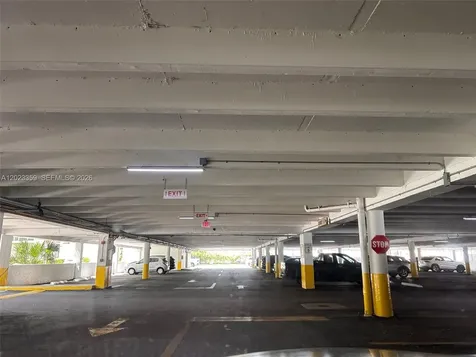16909 N Bay Road Sunny Isles Beach FL 33160