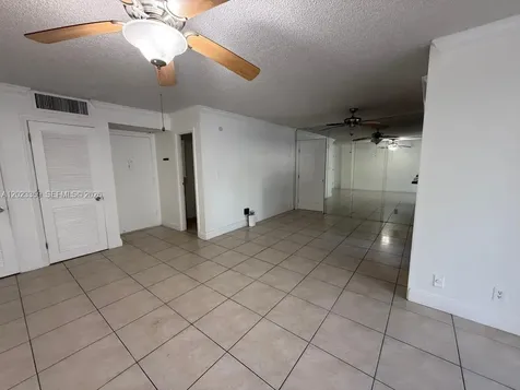 16909 N Bay Road Sunny Isles Beach FL 33160