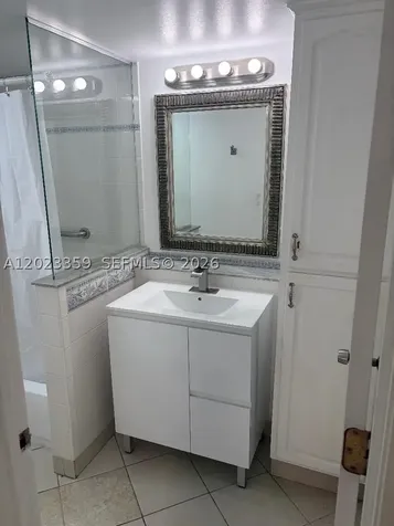 16909 N Bay Road Sunny Isles Beach FL 33160