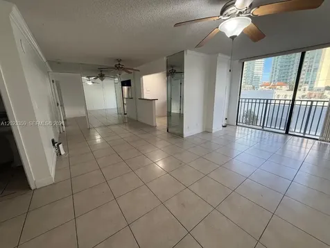 16909 N Bay Road Sunny Isles Beach FL 33160