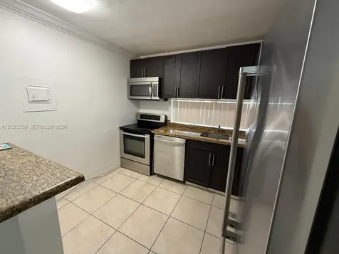 16909 N Bay Road Sunny Isles Beach FL 33160