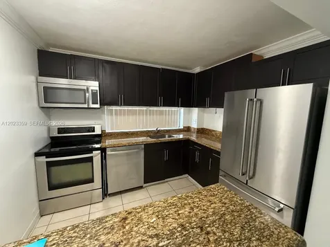 16909 N Bay Road Sunny Isles Beach FL 33160