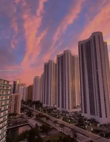 16909 N Bay Road Sunny Isles Beach FL 33160