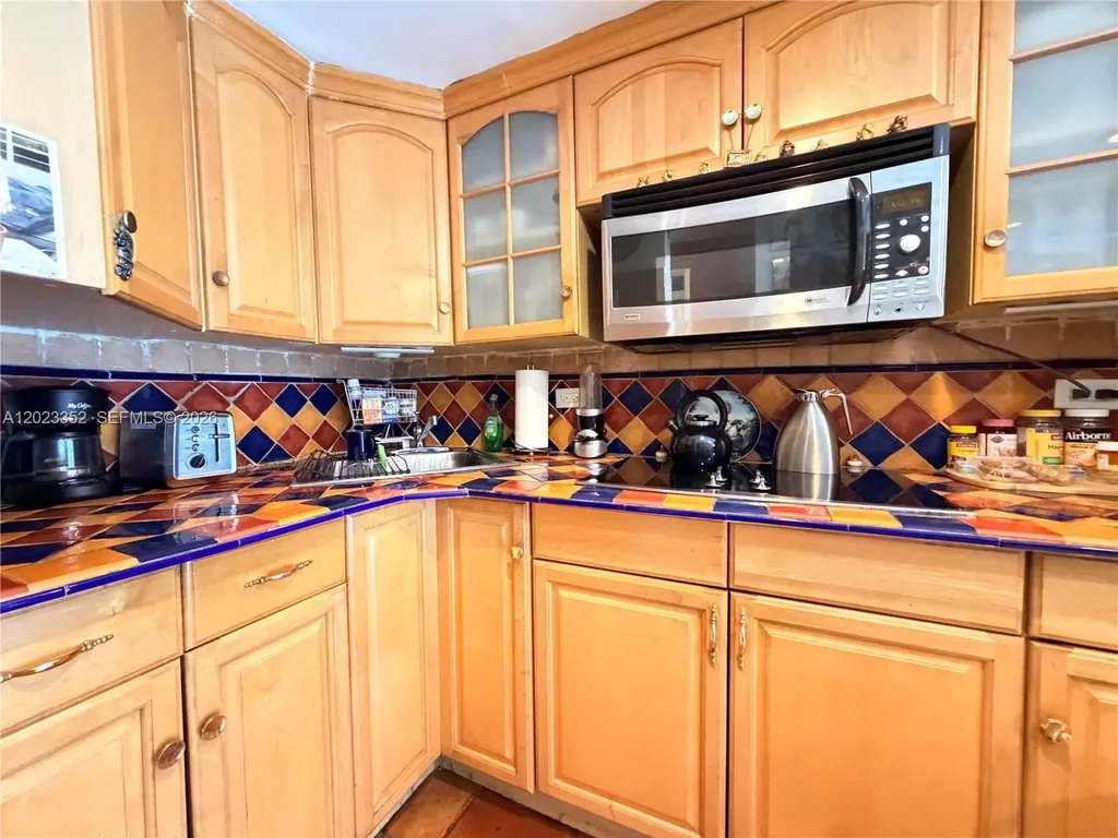 899 West Avenue Miami Beach FL 33139