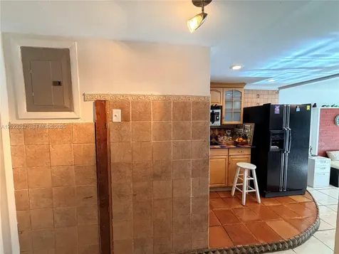 899 West Avenue Miami Beach FL 33139