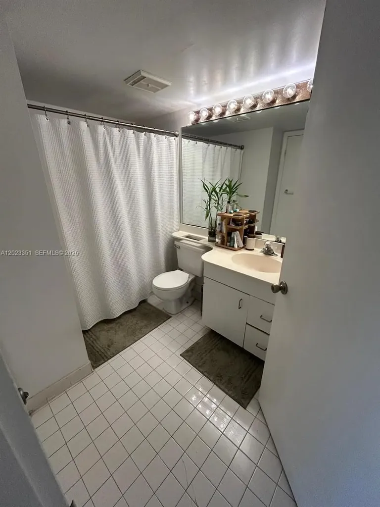 977 Coral Club Drive Coral Springs FL 33071