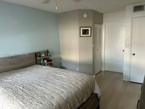 977 Coral Club Drive Coral Springs FL 33071