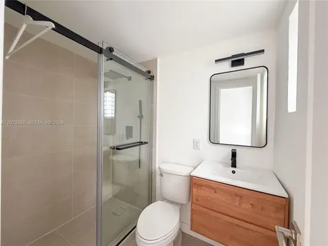 313 SW 1st Street Hallandale Beach FL 33009