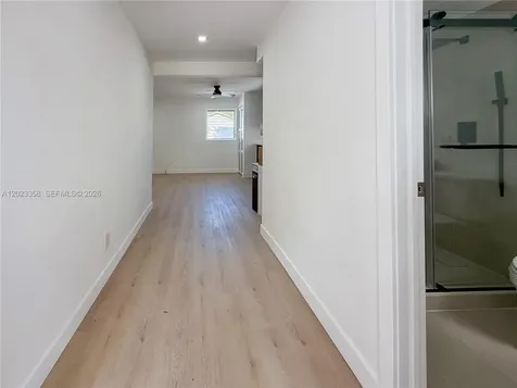 313 SW 1st Street Hallandale Beach FL 33009