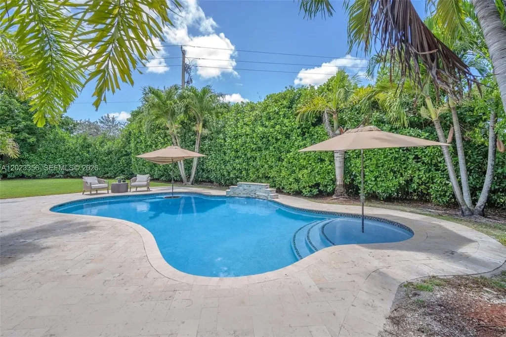 15896 SW 16th Court Pembroke Pines FL 33027