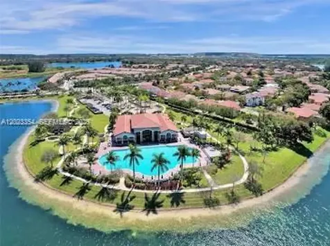 22901 SW 88th Place Cutler Bay FL 33190