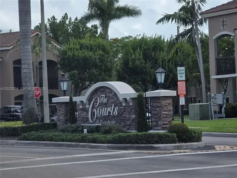 22901 SW 88th Place Cutler Bay FL 33190