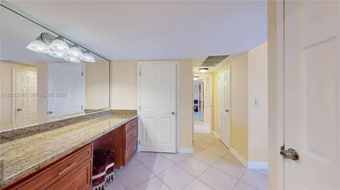 3140 S Ocean Drive Hallandale Beach FL 33009